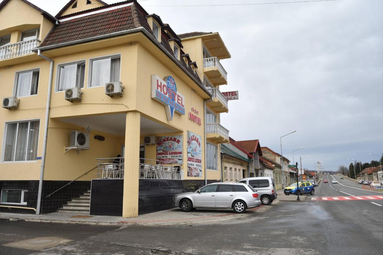 Caransebeş Casa Simescu I旅舍 外观 照片